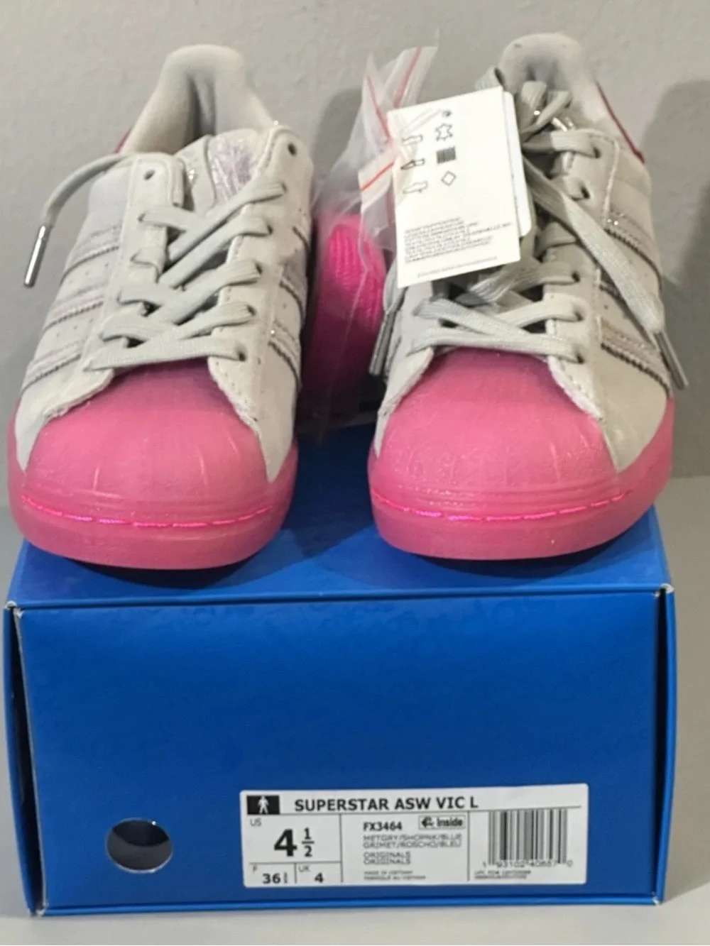 adidas Superstar ASW VIC L Chicago Plays Harder Fat Tiger FX3464 Size 4.5W DS